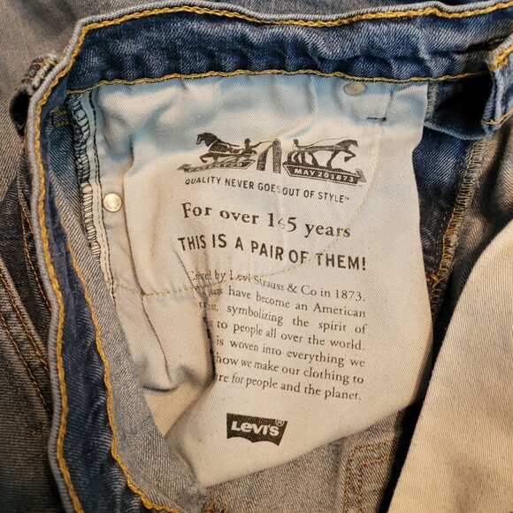 Levi's Jeans 31x32 Measures 30x30 Slim Straight 513 Ripped Medium Light Wash - Picture 4 of 11